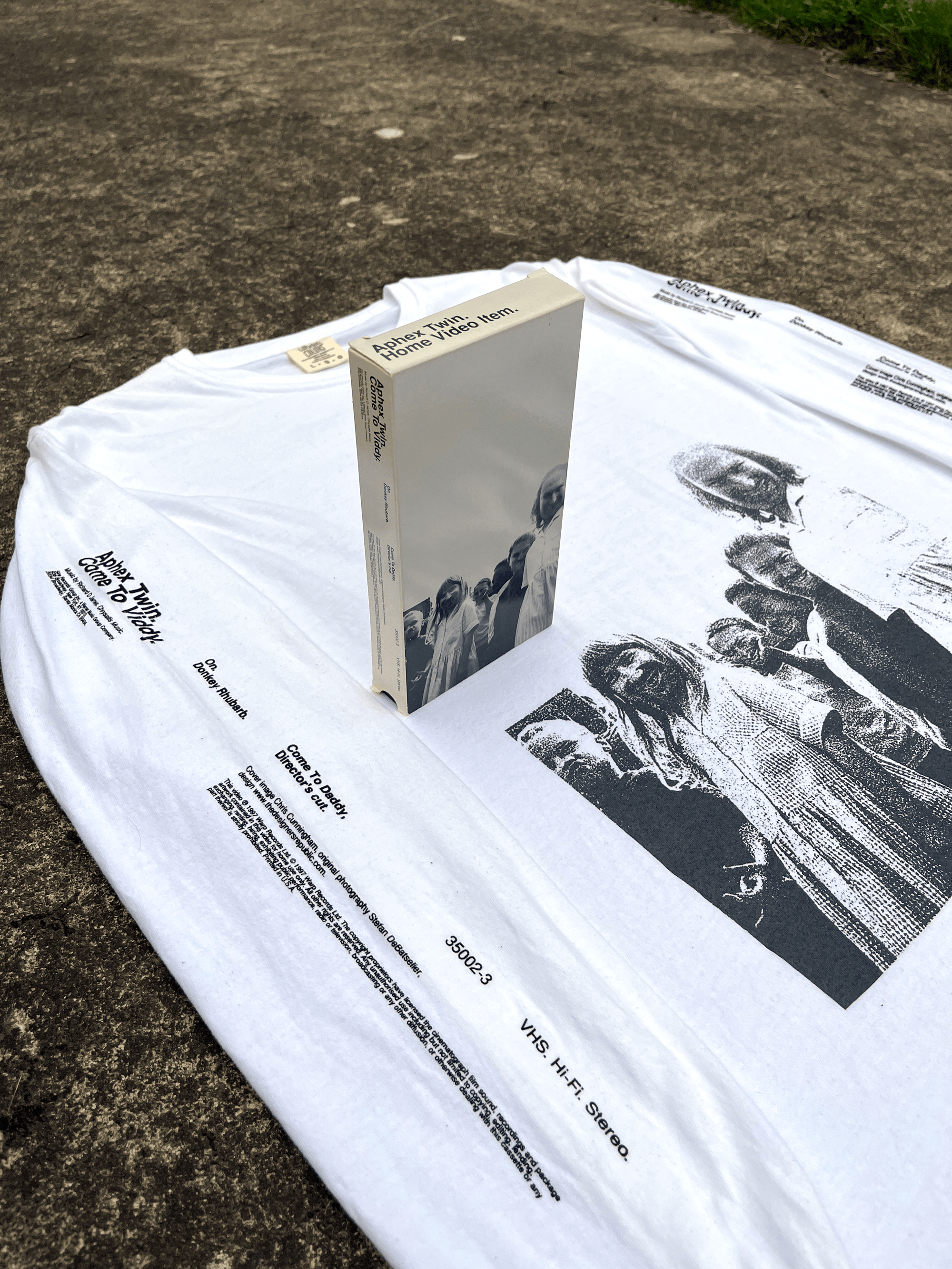 Come to Viddy VHS tape long sleeve | NERVOUS DESIGNS